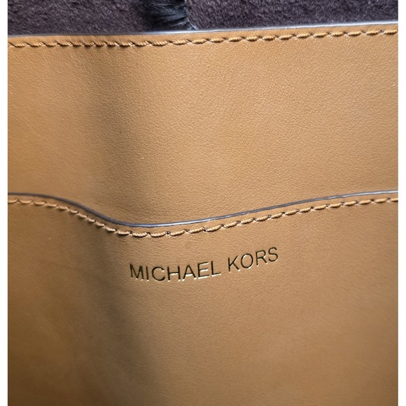 MICHAEL KORS Sinclair Large Pleated Monogram North South Tote Bag.  Excellent - Picture 10 of 10